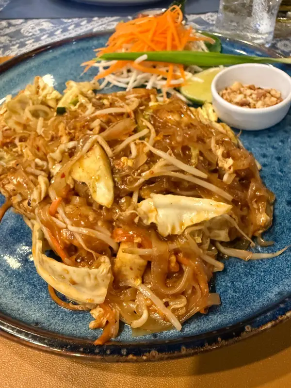 Blu Wave Thai & Seafood Bistro, photo 4